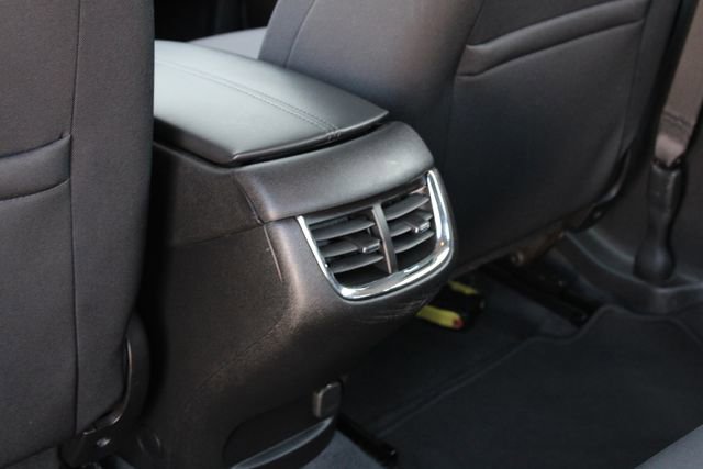Used 2022 Chevrolet Malibu LT w/ Sport Edition FWD image 22