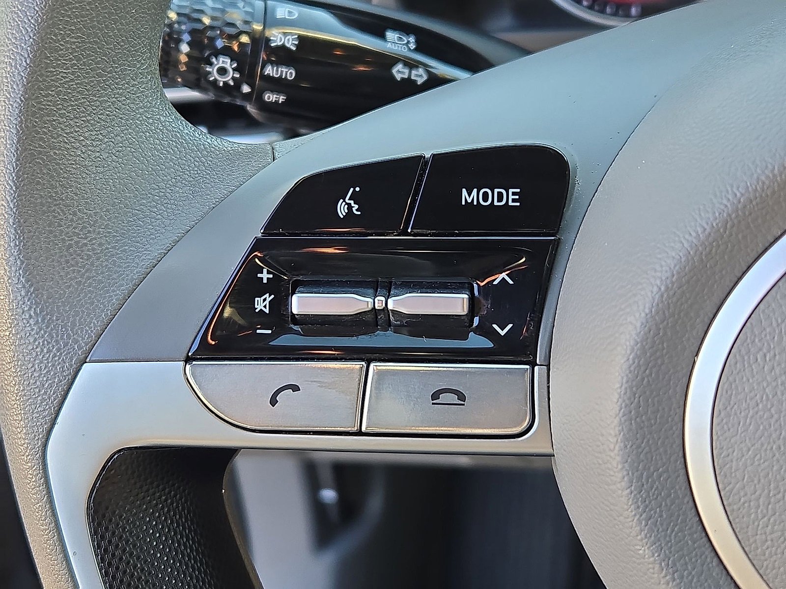 Certified 2022 Hyundai Elantra SEL image 23