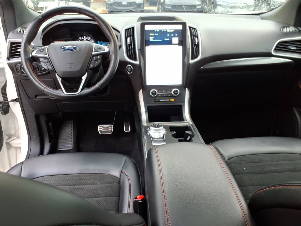 Used 2024 Ford Edge ST-Line AWD/4WD image 13