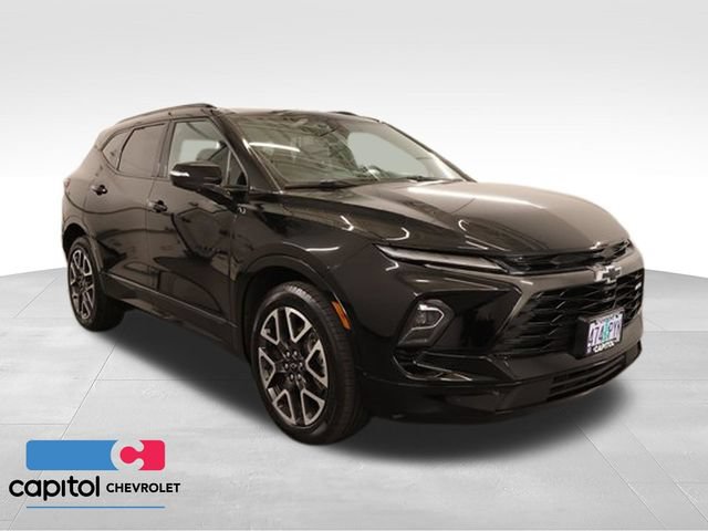Used 2023 Chevrolet Blazer RS w/ Driver Confidence II Package AWD/4WD image 1
