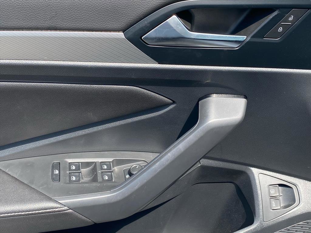 Certified 2023 Volkswagen Jetta S FWD image 18