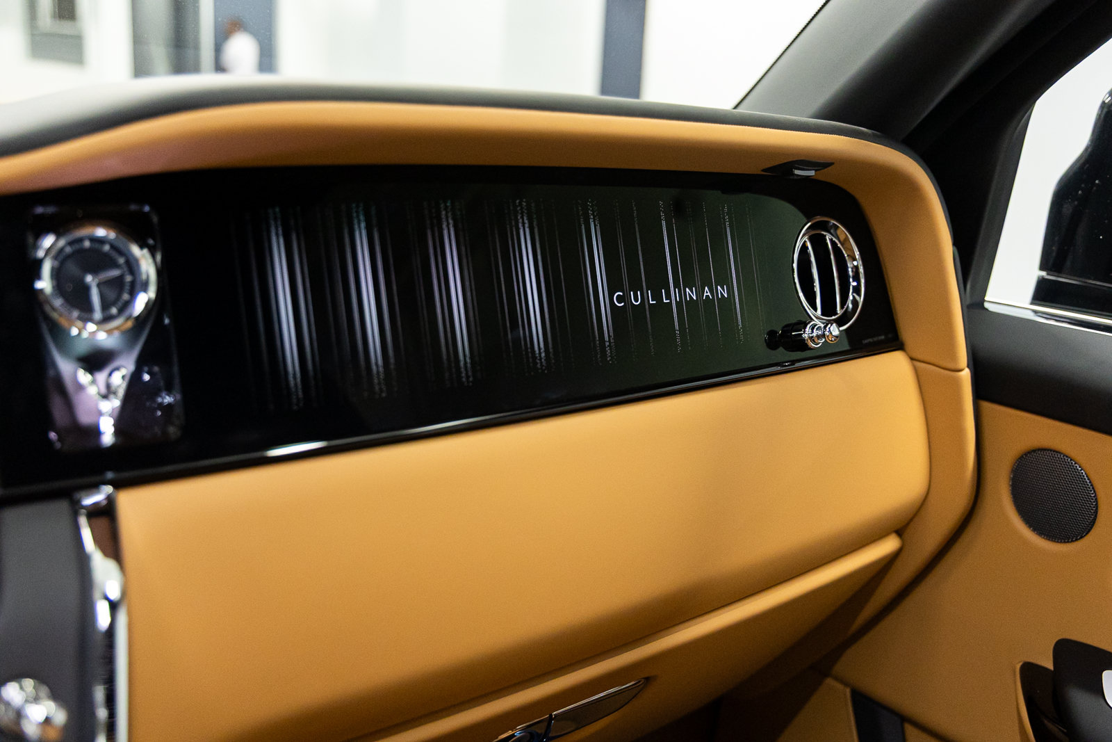 New 2027 Rolls-Royce Cullinan AWD/4WD image 49