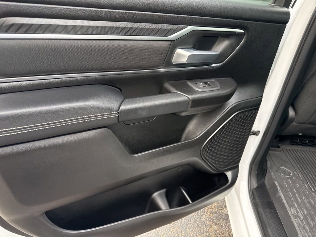 New 2025 RAM 1500 Big Horn AWD/4WD image 26