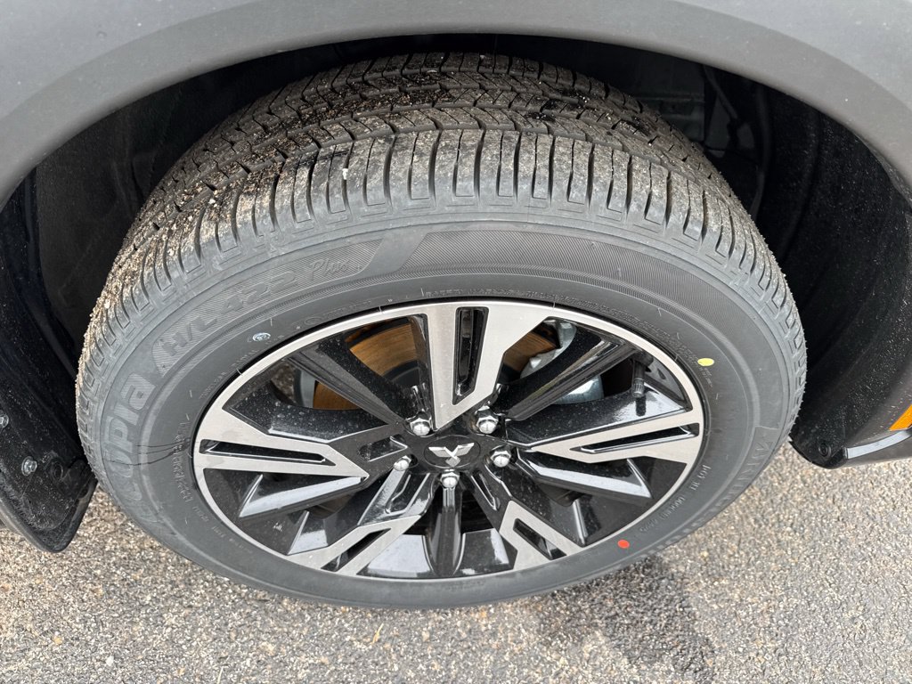 New 2026 Mitsubishi Eclipse Cross SEL AWD/4WD image 43