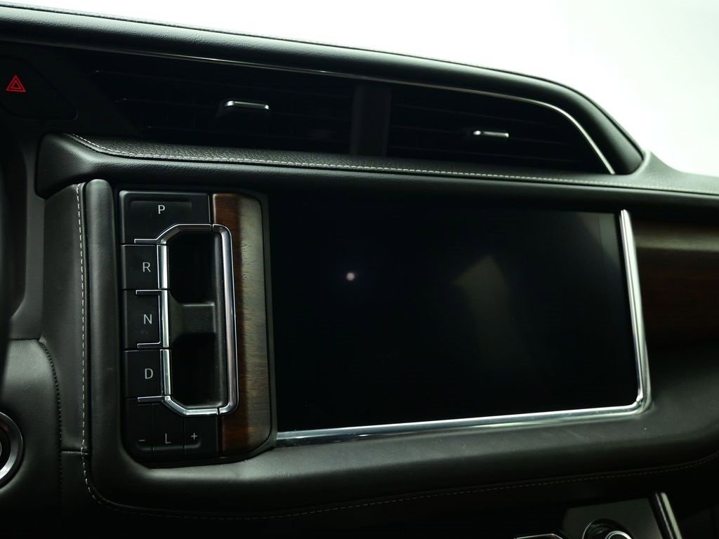 Used 2023 GMC Yukon XL Denali Ultimate image 23