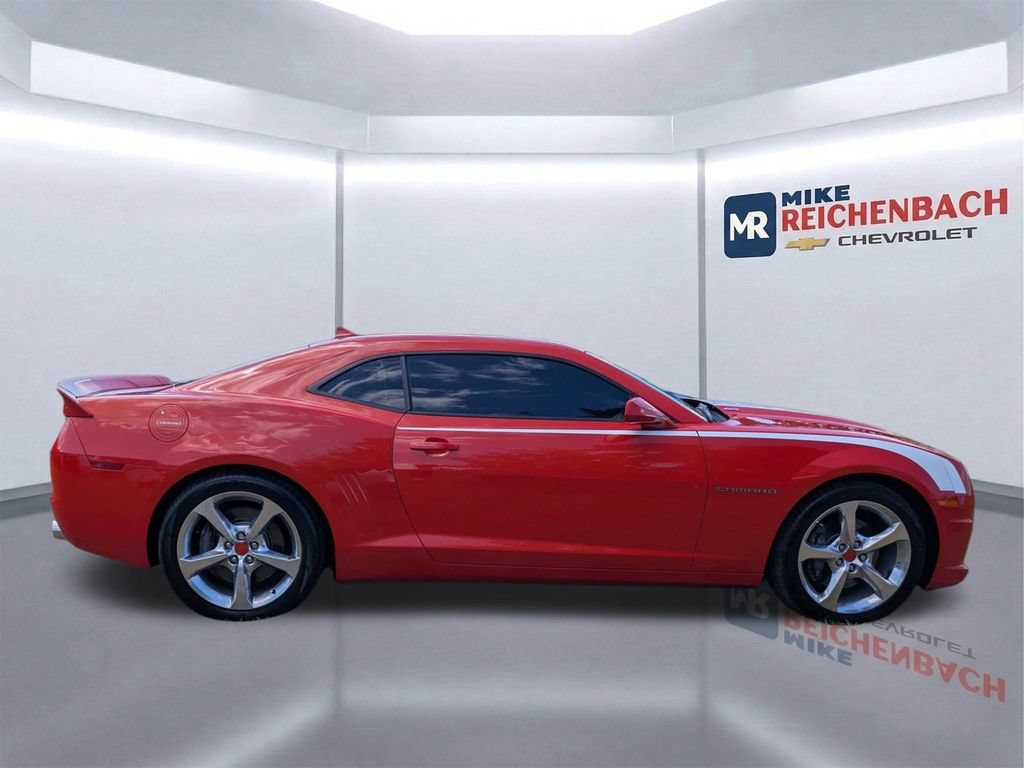 Used 2013 Chevrolet Camaro SS w/ RS Package RWD image 3
