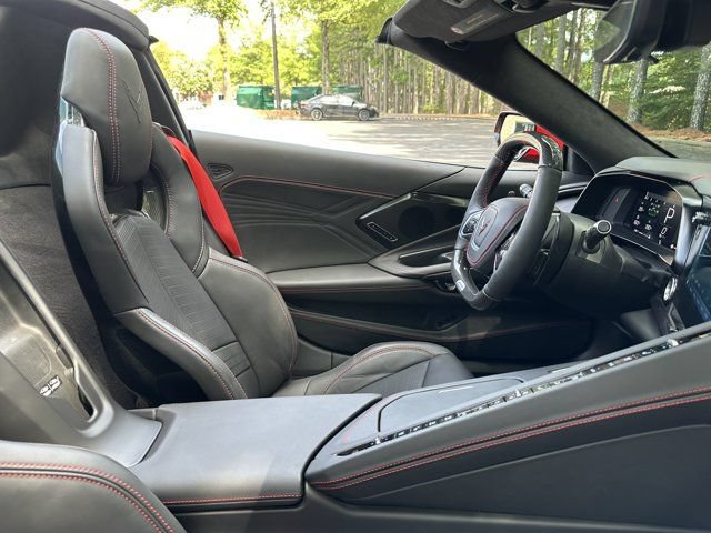 Used 2024 Chevrolet Corvette Z06 w/ Z07 Performance Package RWD image 28