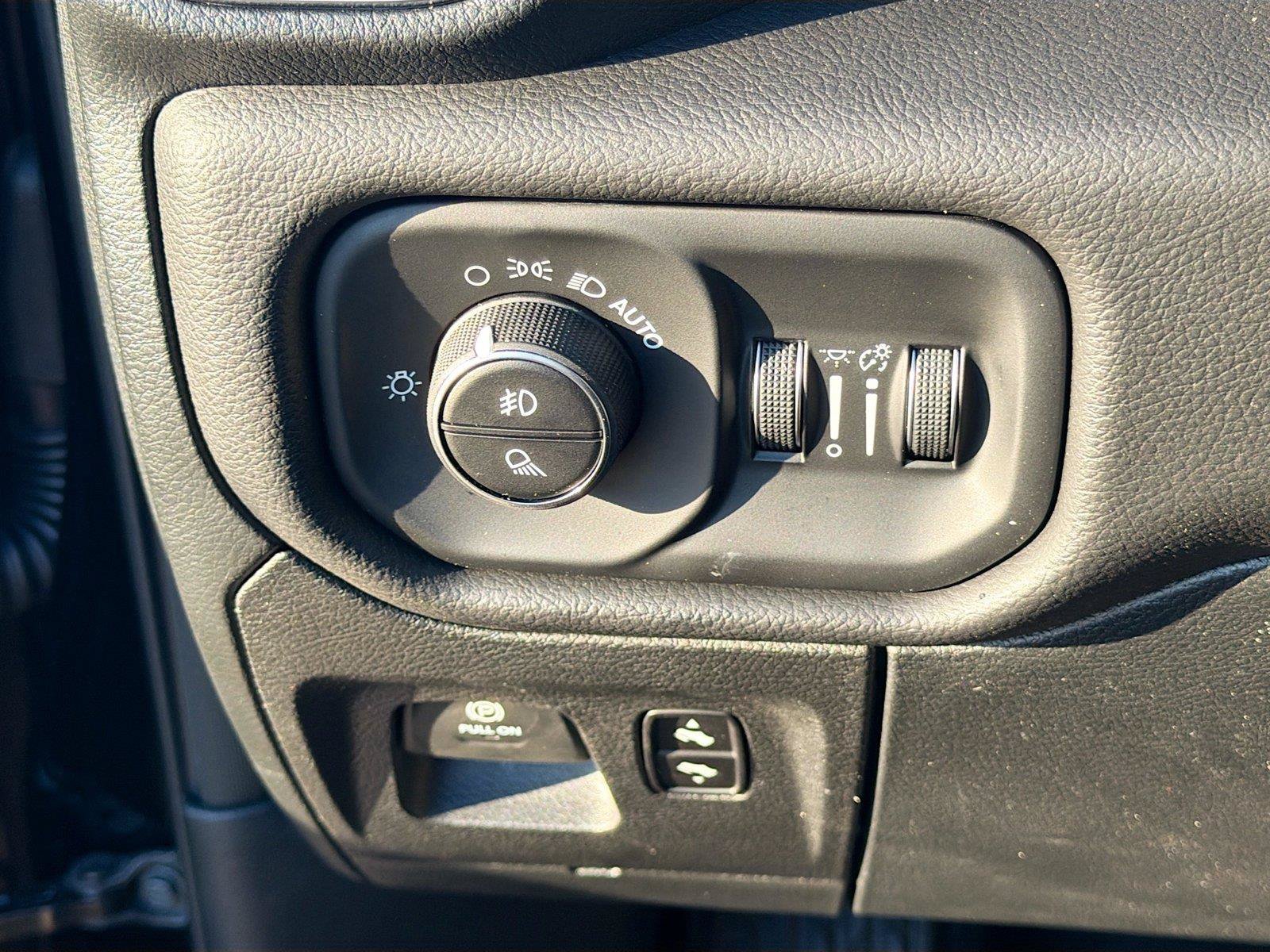 New 2026 RAM 1500 Big Horn AWD/4WD image 33
