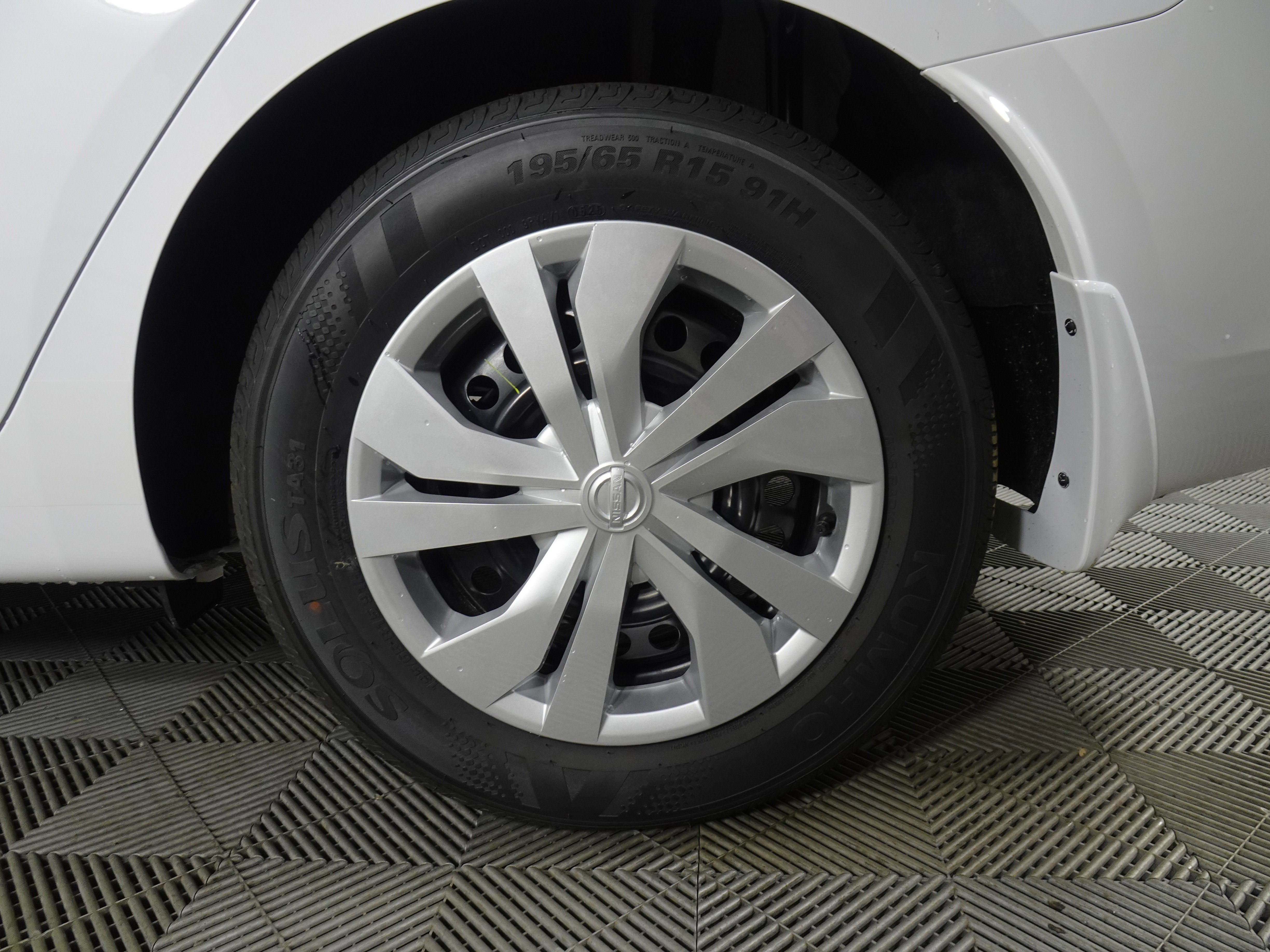 New 2025 Nissan Versa S w/ Trunk Package image 13