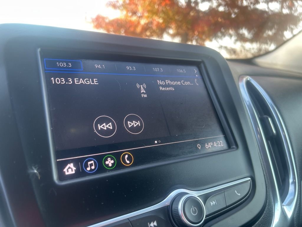 Used 2020 Chevrolet Equinox LT image 17