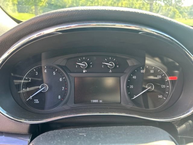 Used 2021 Buick Encore Preferred w/ Safety Package AWD/4WD image 4