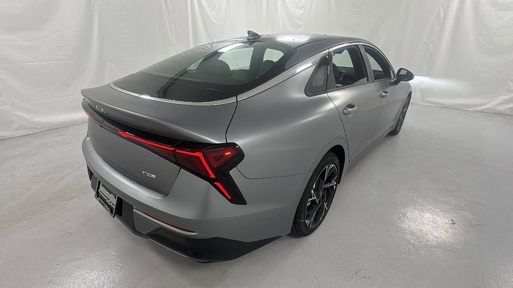 New 2026 Kia K5 GT-Line image 3