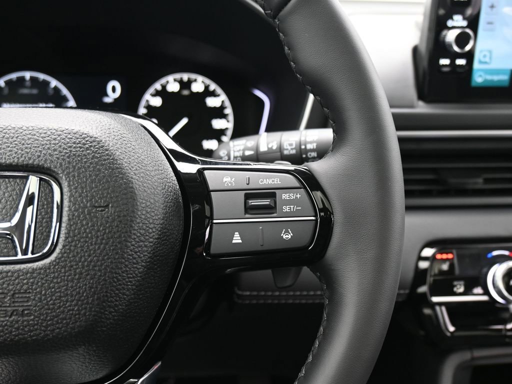 New 2025 Honda Pilot Touring image 51