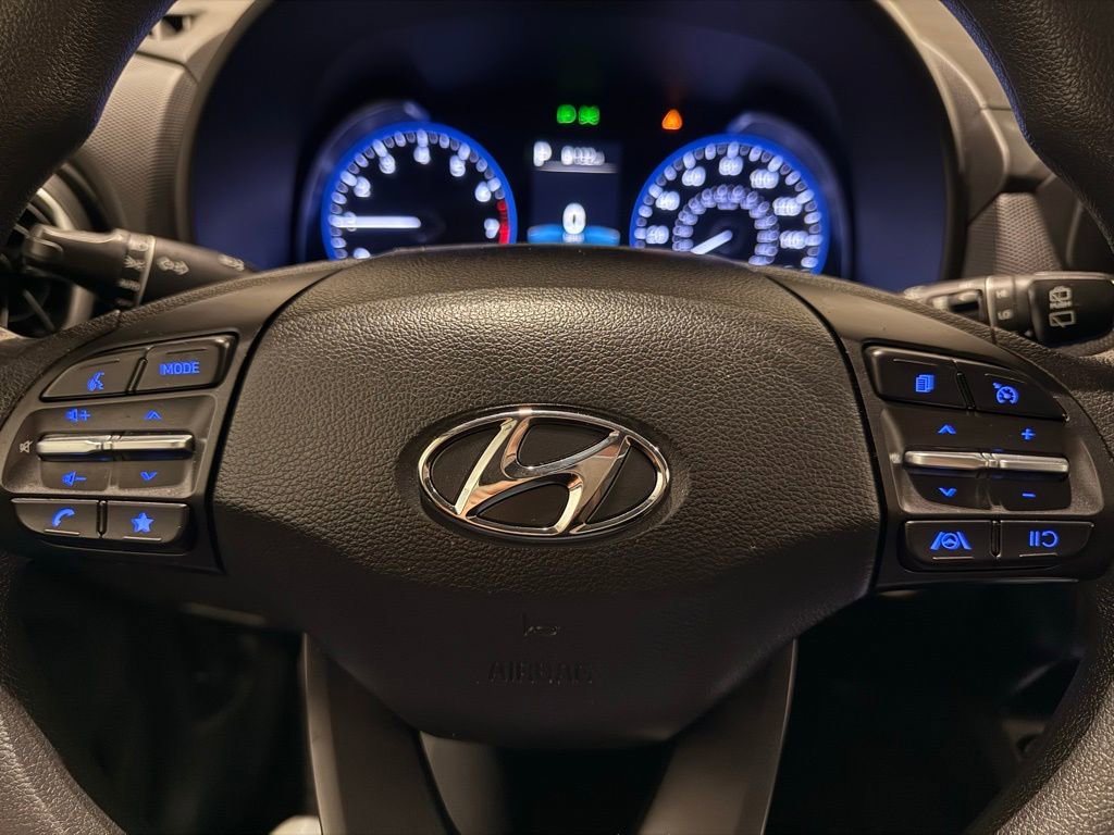 Used 2022 Hyundai Kona SEL w/ Cargo Package AWD/4WD image 17