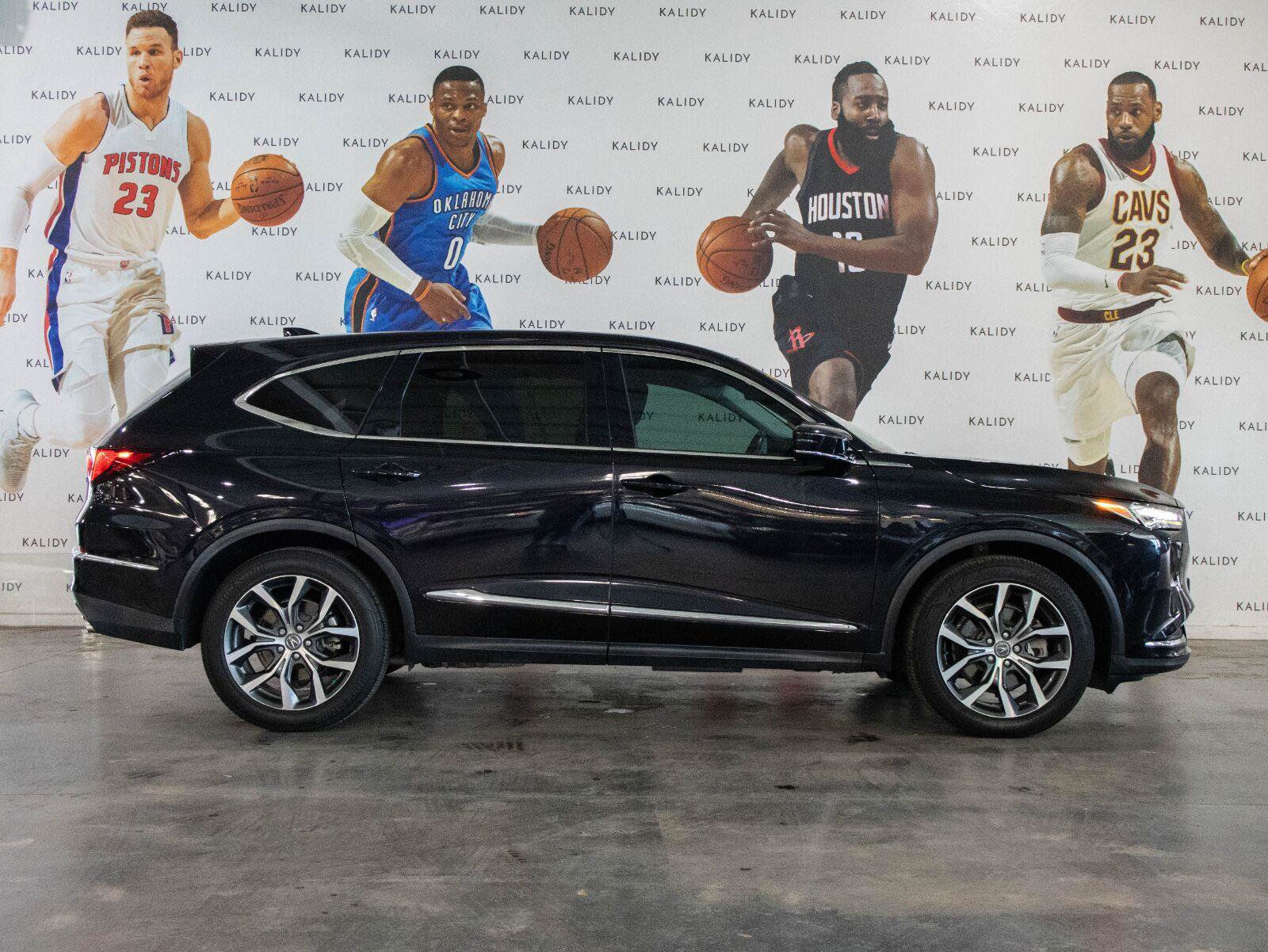 Used 2023 Acura MDX w/ Technology Package AWD/4WD image 19