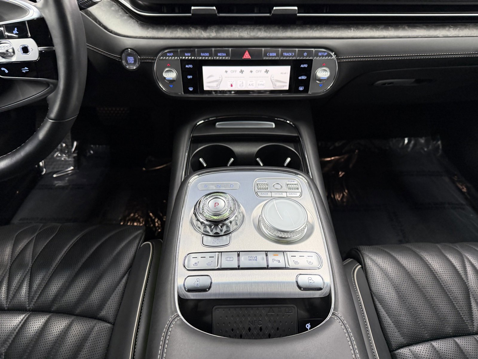 Used 2023 Genesis G90 3.5T image 16