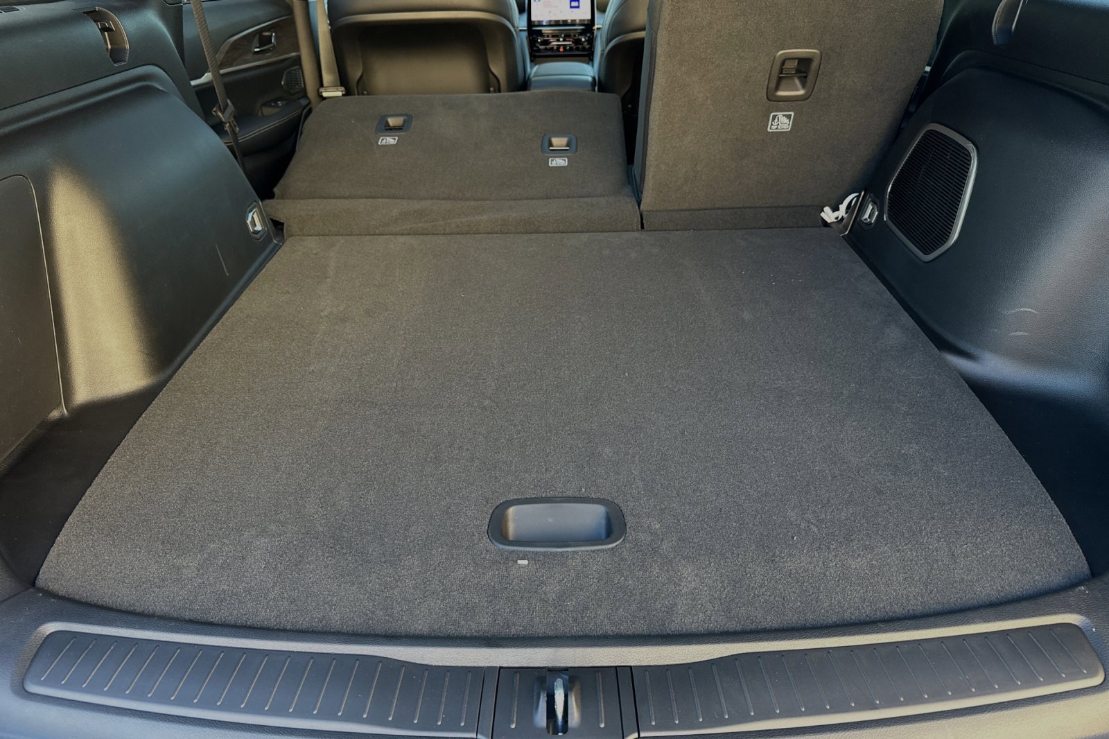 New 2024 Jeep Grand Cherokee Limited 4xe image 14