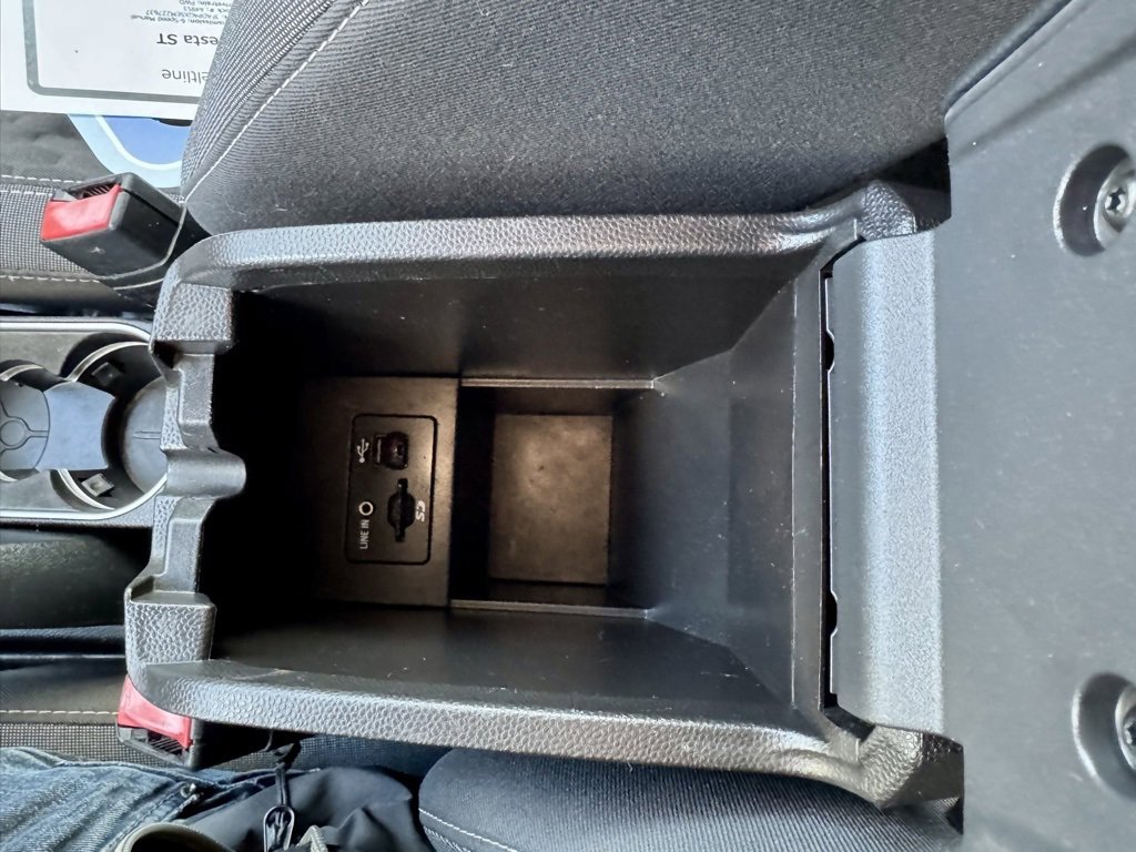 Used 2014 Ford Fiesta ST image 37