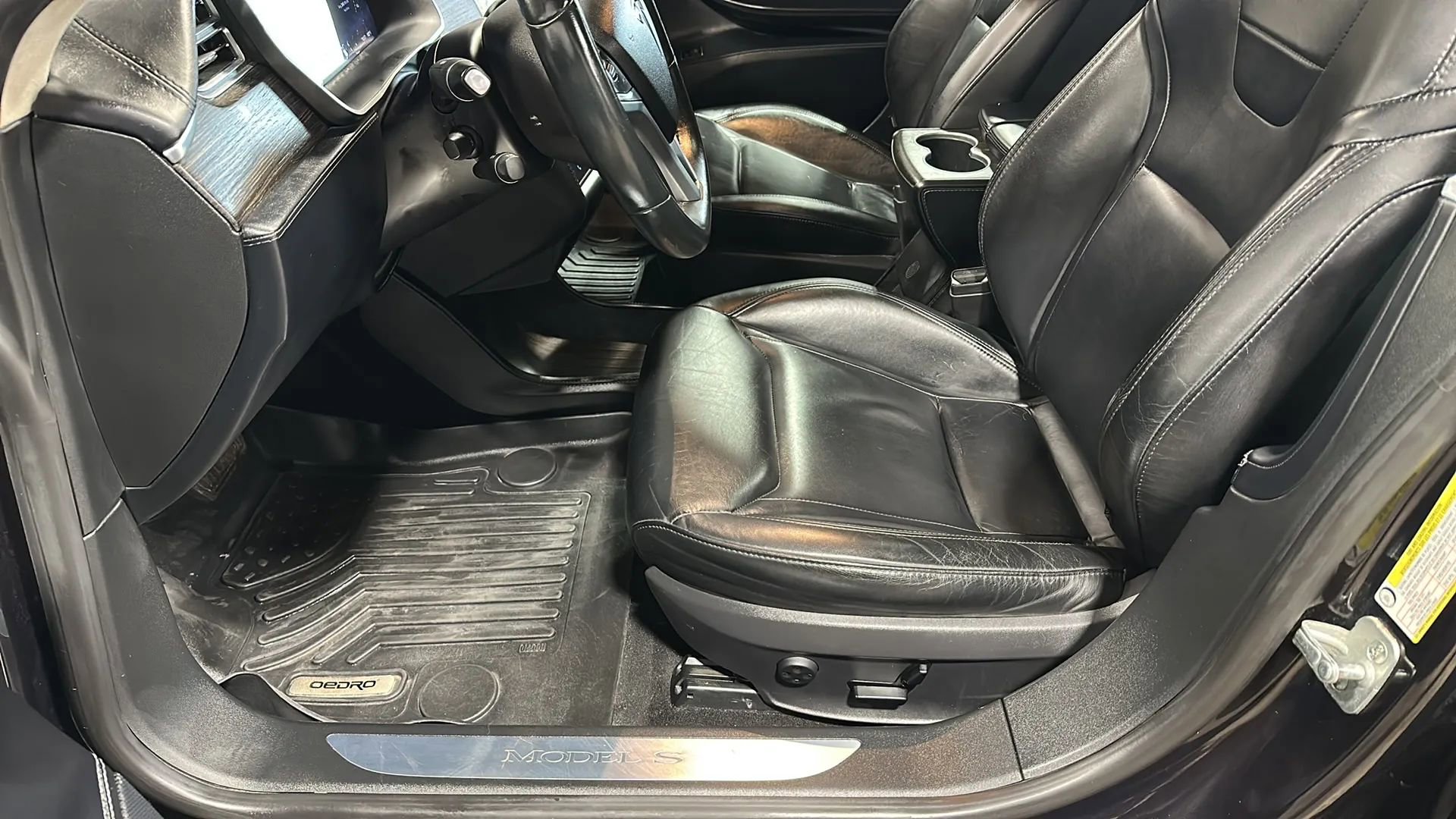 Used 2016 Tesla Model S 60 image 9