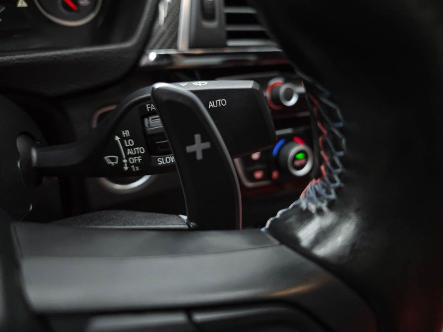 Used 2019 BMW M4 Convertible w/ Competition Package RWD image 23