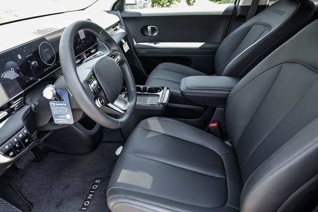 New 2026 Hyundai Ioniq 5 SEL RWD image 22