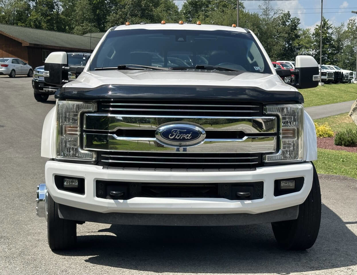 Used 2017 Ford F450 Lariat w/ Lariat Ultimate Package image 2