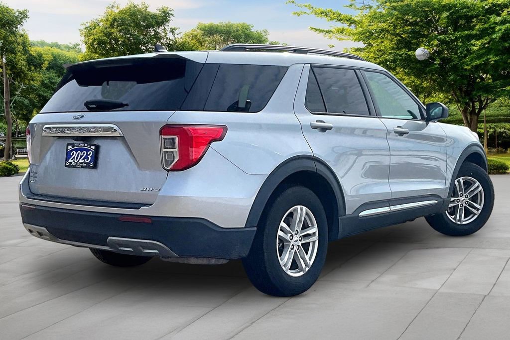 Certified 2023 Ford Explorer XLT w/ Equipment Group 202A image 12