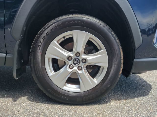 Used 2020 Toyota RAV4 XLE w/ All Weather Liner Package AWD/4WD image 11