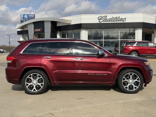 Used 2019 Jeep Grand Cherokee Overland image 3
