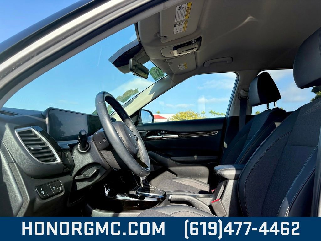 Used 2024 Kia Seltos S image 10