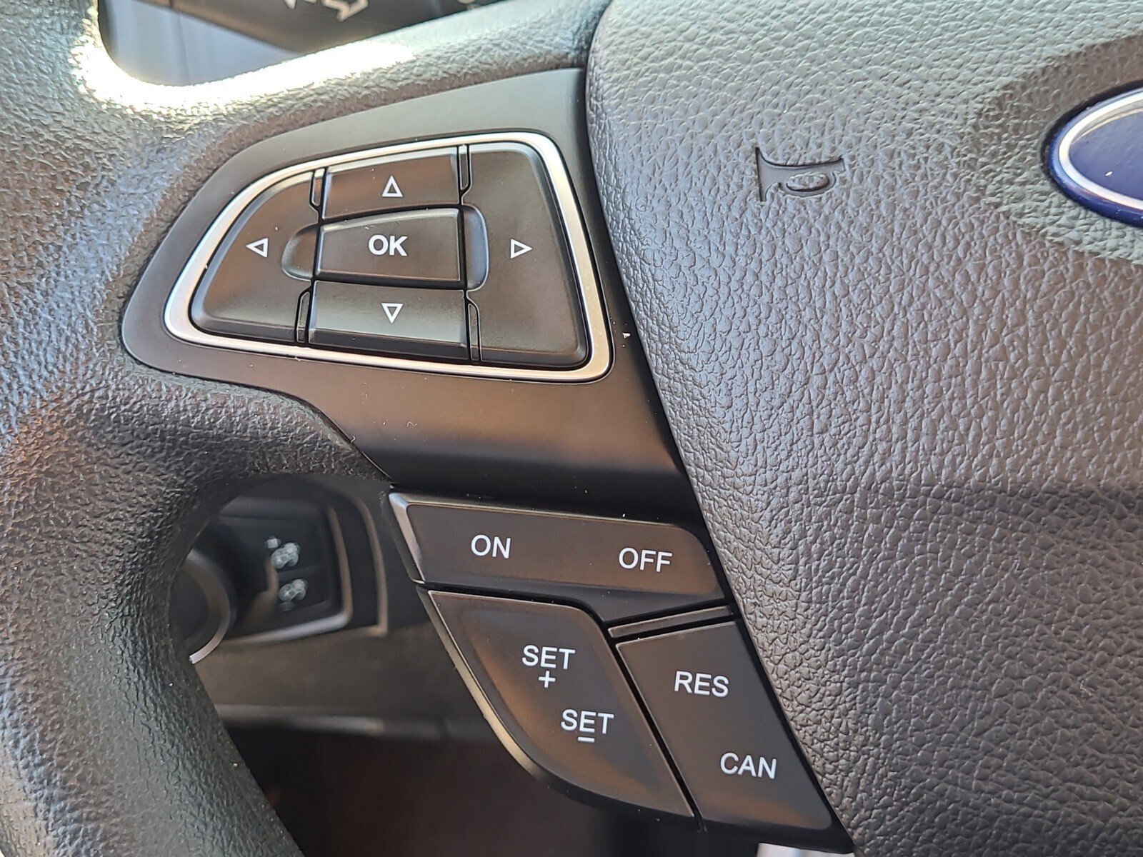 Used 2018 Ford Focus SE image 22