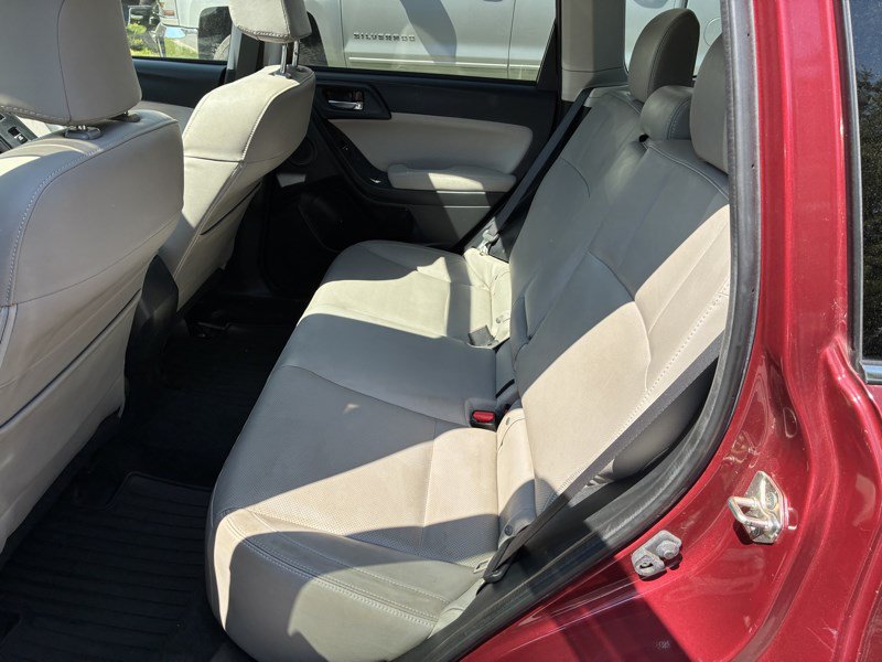 Used 2017 Subaru Forester 2.5i Limited AWD/4WD image 16