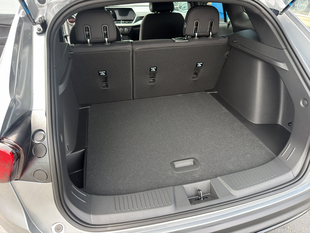 New 2026 Chevrolet Trax RS image 11