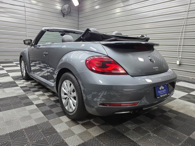 Used 2017 Volkswagen Beetle 1.8T S FWD image 8