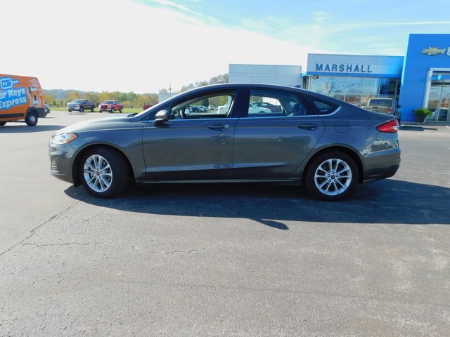 Used 2020 Ford Fusion SE image 10