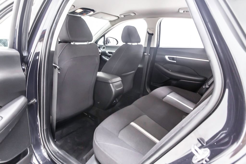 Used 2025 Hyundai Sonata SEL FWD image 28