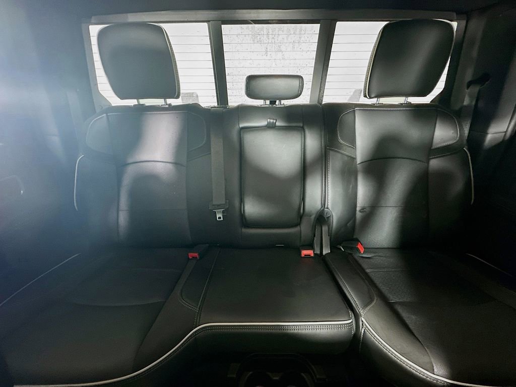 New 2025 RAM 3500 Laramie image 10