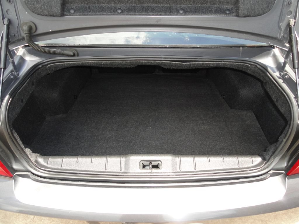 Used 2010 Chevrolet Malibu LS FWD image 11
