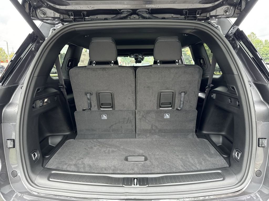 New 2025 Jeep Grand Cherokee L Laredo w/ Luxury Tech Group I image 31