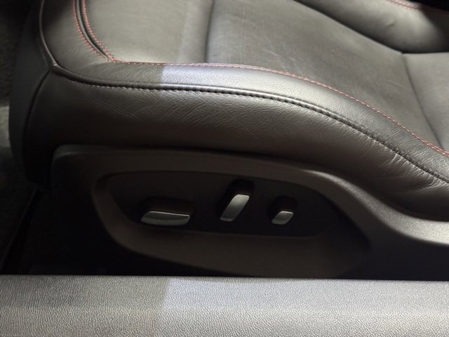 Used 2016 Chevrolet Corvette Z06 w/ 3LZ Preferred Equipment Group image 36