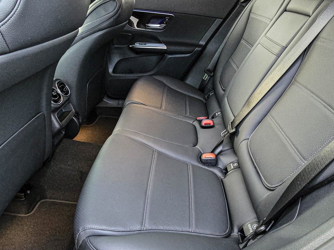 New 2026 Mercedes-Benz GLC 300 4MATIC image 28