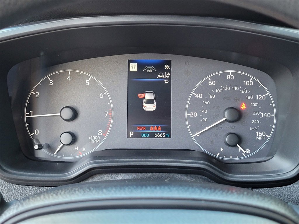 Used 2025 Toyota Corolla LE image 14