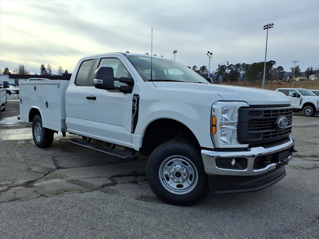 New 2026 Ford F250 XL w/ XL Driver Assist Package