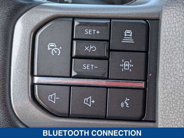 Used 2022 Ford F150 Lightning Lariat image 14