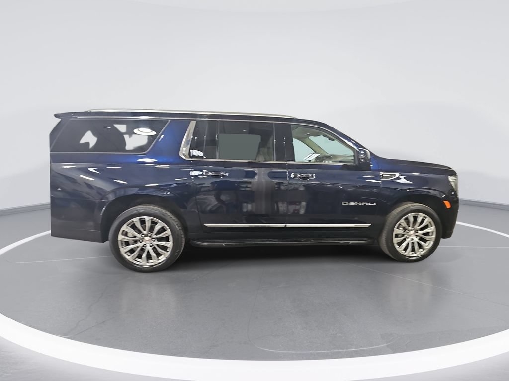 Certified 2024 GMC Yukon XL Denali w/ Advanced Technology Package AWD/4WD image 2