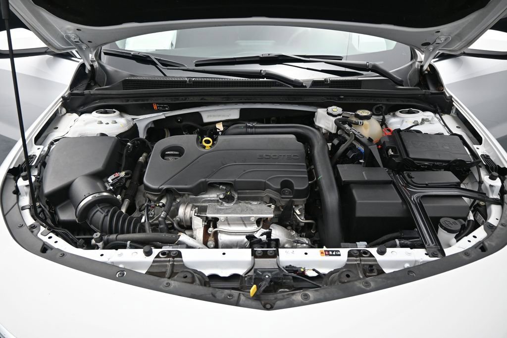 Used 2023 Chevrolet Malibu LT FWD image 25