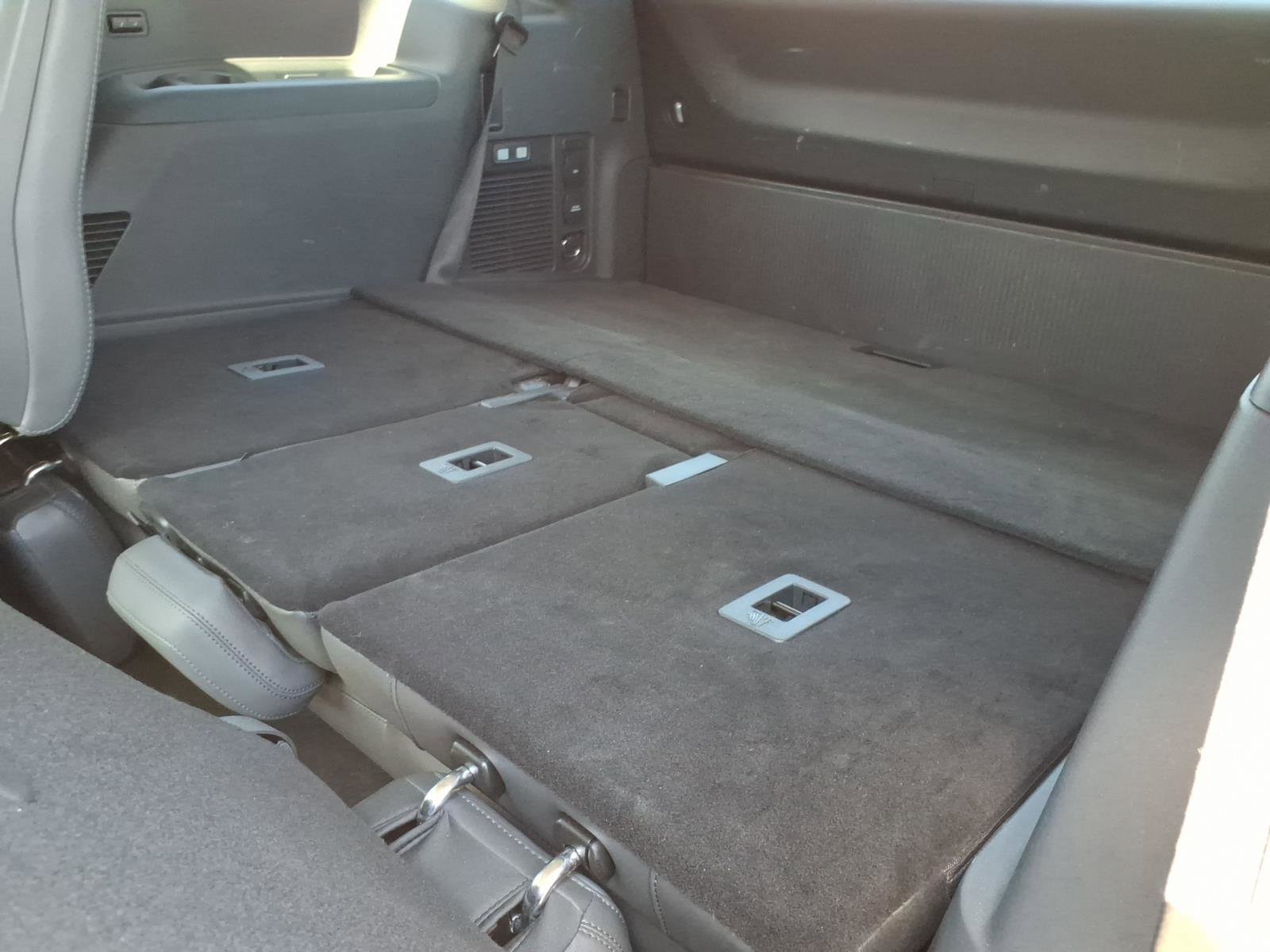 Used 2025 Ford Expedition Active AWD/4WD image 12