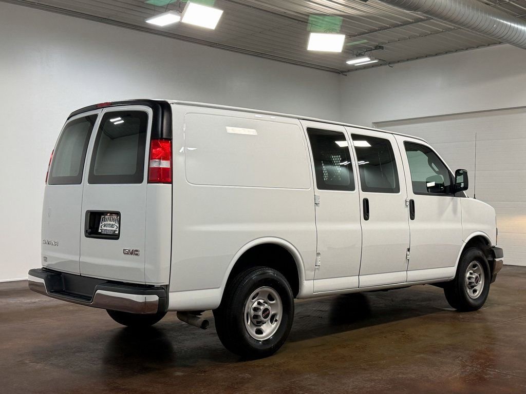 Used 2024 GMC Savana 2500 w/ Driver Convenience Package image 29
