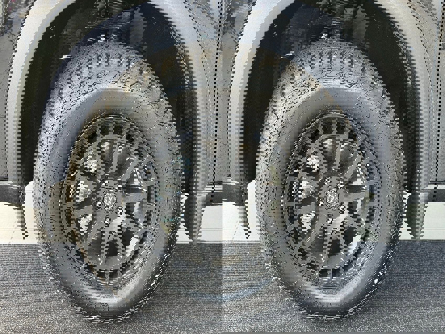 New 2025 Nissan Rogue SL image 10