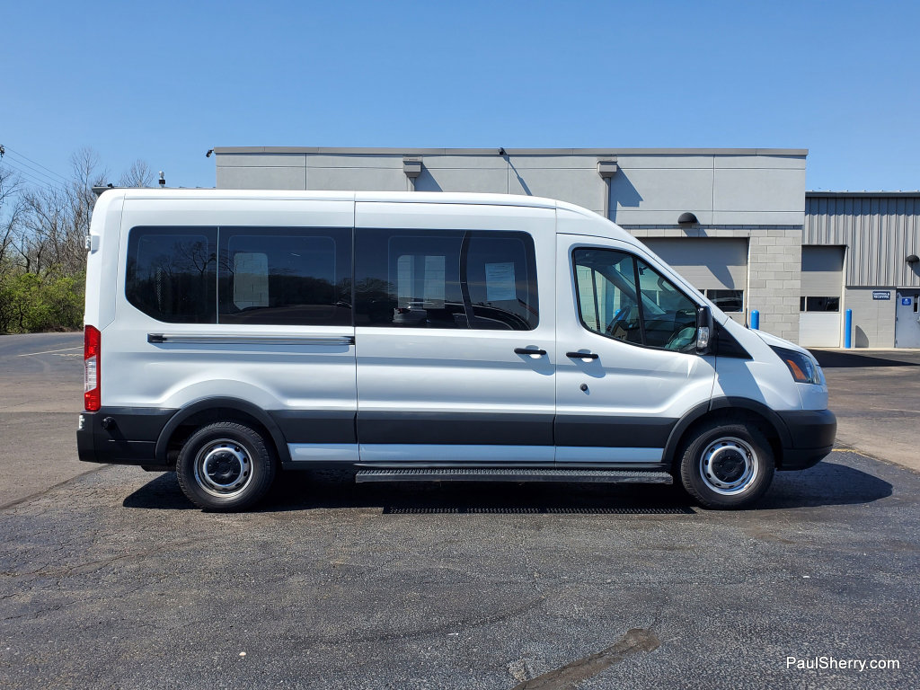 Used 2016 Ford Transit 350 XL image 7